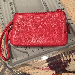 Coach Pebble Leather Double Zip Wallet Wristlet in Strawberry